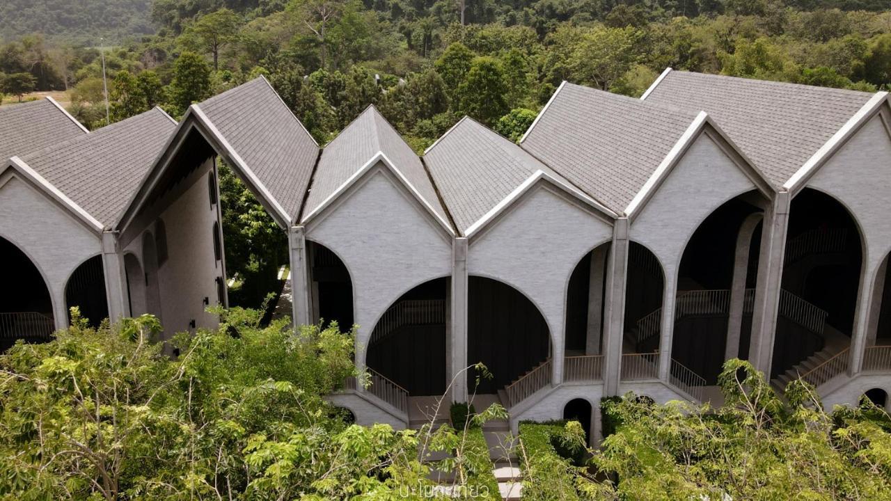 Hotel Labaris Khao Yai Mu Si Eksteriør bilde